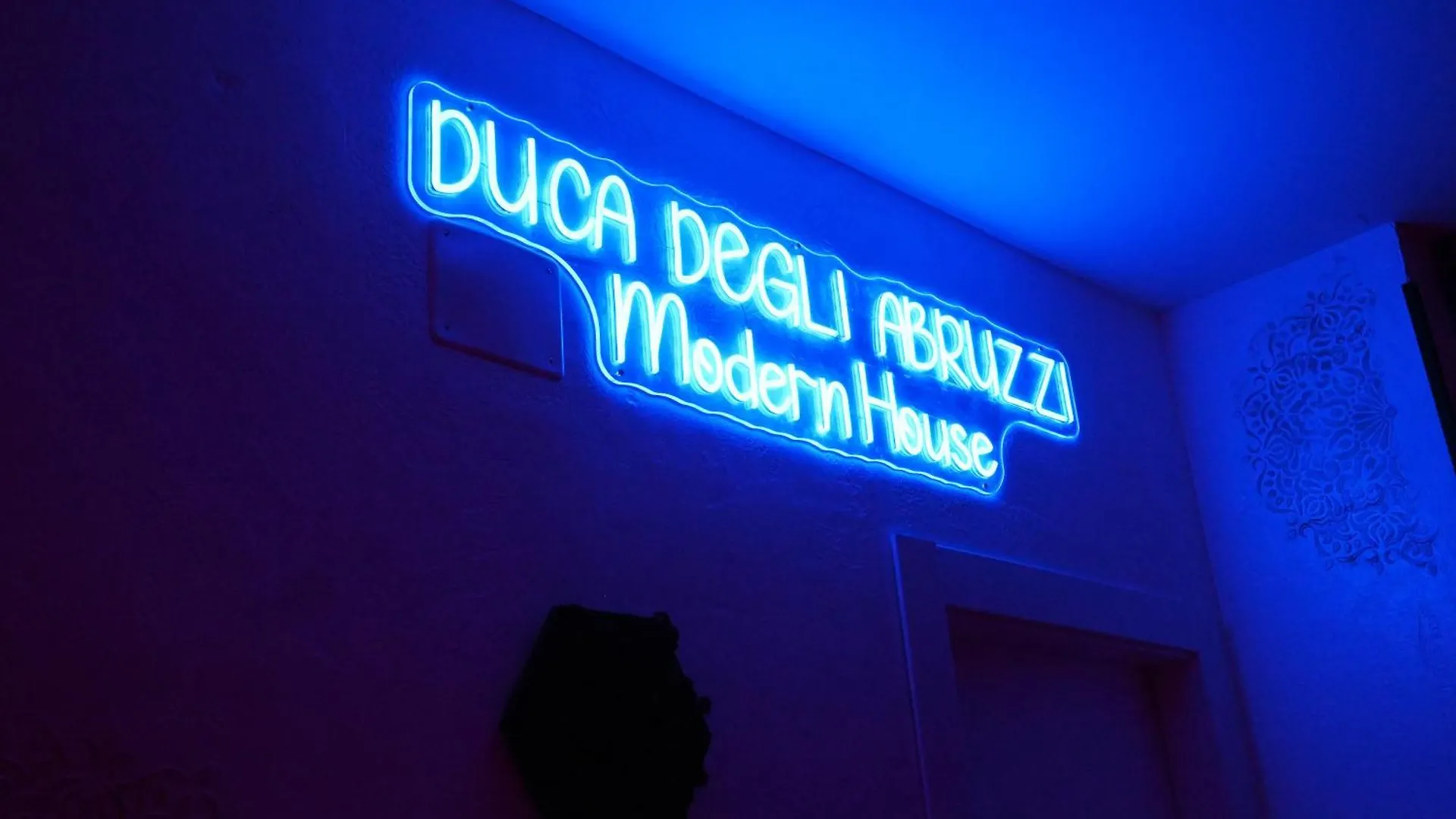 Duca Degli Abruzzi Modern House Luxury Relax Apartment Brindisi